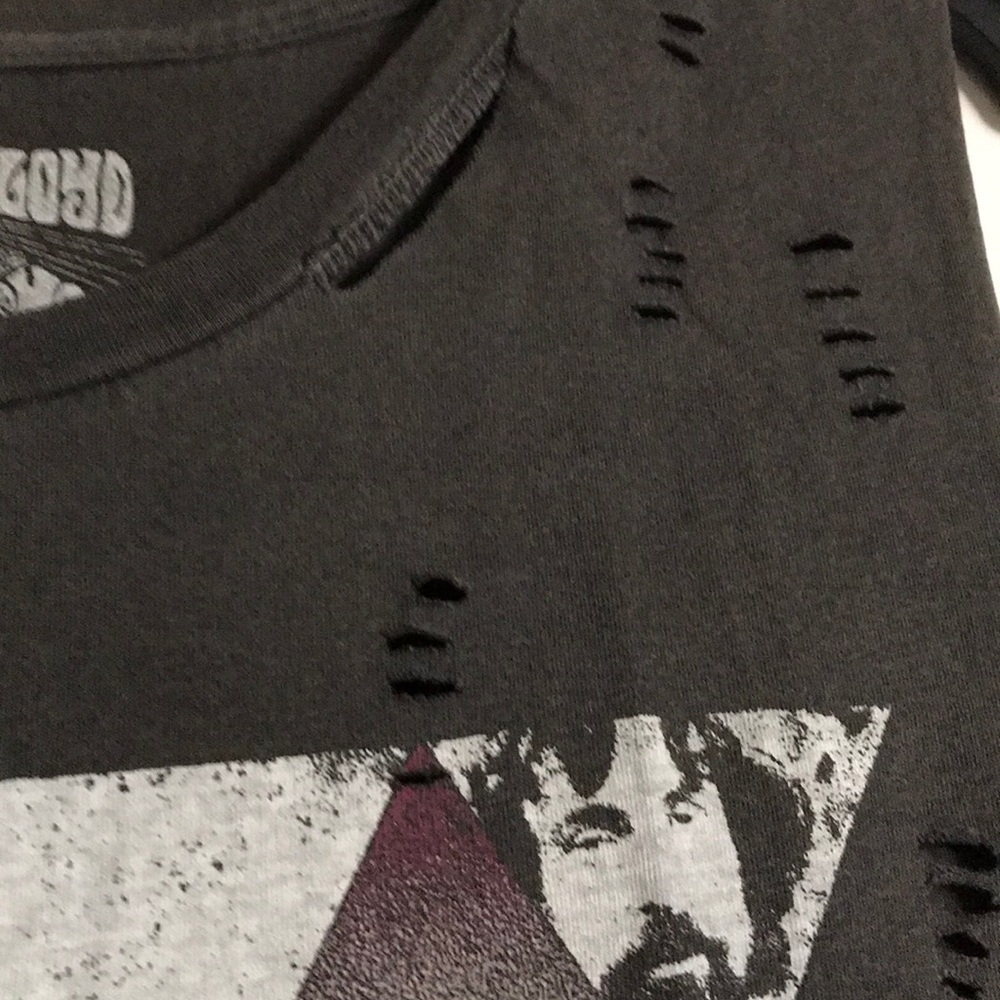 LAST 1- ๐ง 2X HP ๐งNWT distressed Pink Floyd top - Picture 4 of 8